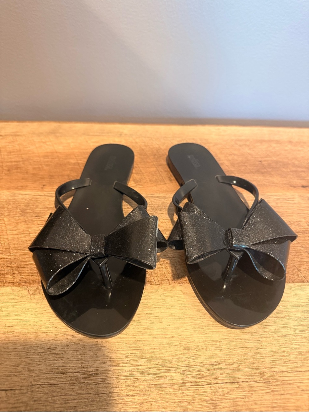 Melissa Black Bow Thong Sandals